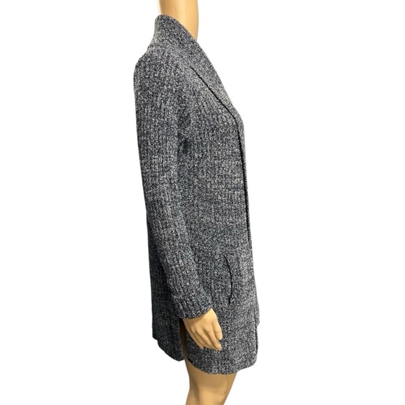 Barefoot Dreams Cozy Chic Lite Gray Cardigan Sweater Size M - Picture 3 of 8